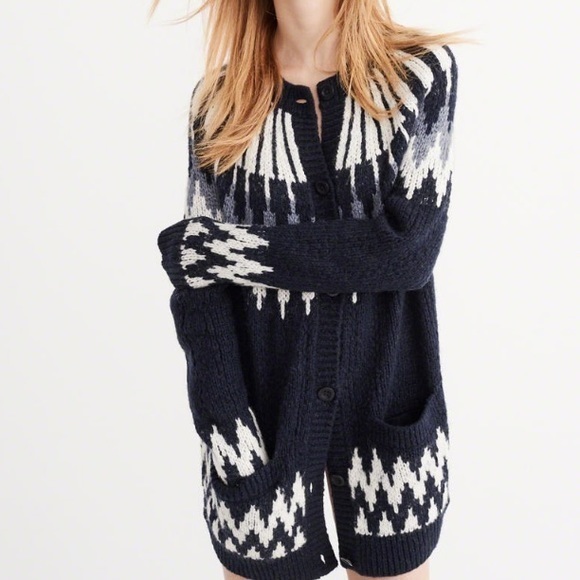 NWT Abercrombie & Fitch Button Up Cardigan Small - Picture 1 of 4